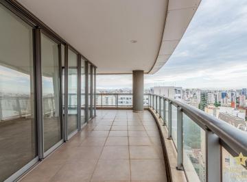 Apartamento · 325m² · 4 Quartos · 5 Vagas · Cobertura Duplex para Quem Valoriza Conforto e Localização