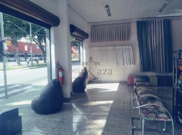 Comercial · 400m² · Ponto Comercial - Esquina - Jardim Satélite - 450m²