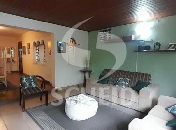 Casa · 225m² · 3 Quartos · 3 Vagas · Casa à venda com 03 quartos e 3 vagas no jardim Aeroporto