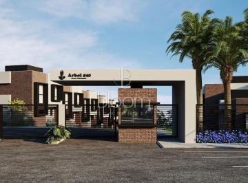 Casa · 102m² · 3 Quartos · 2 Vagas · Casa à venda - em Santa Felicidade