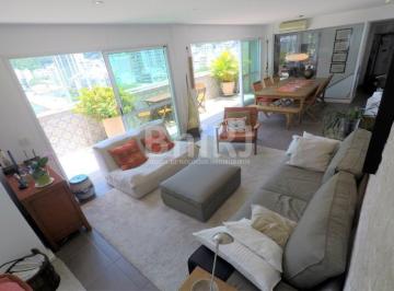 528551giv.jpg · COBERTURA COM VISTA ESPETÁCULAR NO HUMAITÁ EM PRÉDIO COM INFRA!