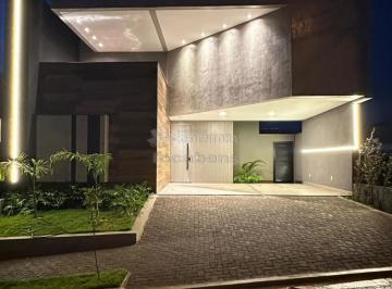 Casa · 253m² · 3 Quartos · 2 Vagas · Casa em Condomínio para Venda com 03 Dormitórios no Residencial Maria Júlia
