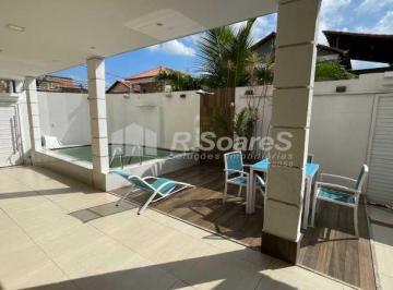 Casa · 140m² · 3 Quartos · 2 Vagas · Casa em Condomínio :  / Residencial / Bangu