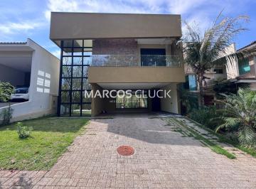 Casa · 311m² · 4 Quartos · 4 Vagas · Casa de Alto Padrão no Condomínio Royal Forest em Londrina