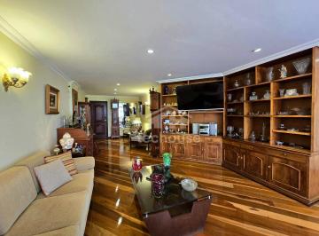 538ab4fb68a8ee7214043b2b6df40f2f1dfb581a · Apartamento com 3 dormitórios à venda, 172 m² por R$ 750.000,00 - Agriões - Teresópolis/RJ