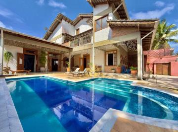 bdbb62416926c5a2b54b0e64d1af053a7cea1ffb · Casa Reformada com Piscina e Estilo Toscano à Venda na Praia do Pernambuco, Guarujá – Alfa Imóveis G