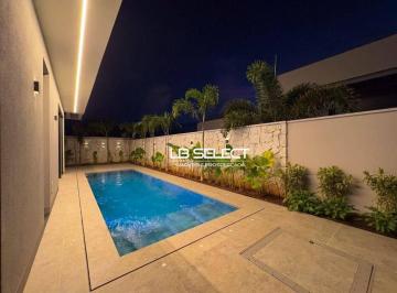 d4f015f15bd718a11b71305e9860a68286e5b284 · Casa no Condomínio Alphaville I com quatro suítes e varanda gourmet.
