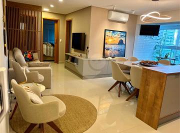 Apartamento · 68m² · 2 Quartos · 1 Vaga · Apartamento com 2 quartos à venda em Embaré - SP