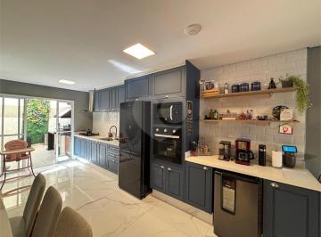 Casa · 204m² · 3 Quartos · 3 Vagas · Sobrado com 3 quartos à venda em Chora menino - SP