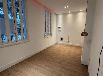Apartamento · 96m² · 2 Quartos · 
                                Copacabana | Apartamento 2 quartos
                            