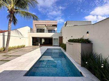 Casa · 330m² · 3 Vagas ·
Barra da Tijuca | Casa Moderna com 4 quartos, sendo 4 suítes no Con