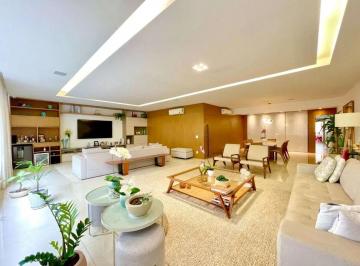 Apartamento · 210m² · 3 Quartos · 1 Vaga ·
Copacabana | Apartamento 3 quartos, sendo 1 suite