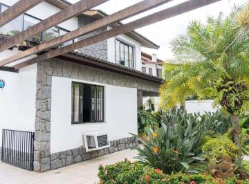 Casa · 559m² · 5 Quartos · 6 Vagas ·
Casa com 5 suítes à venda no condomínio Rio Mar, na Barra da Tijuca