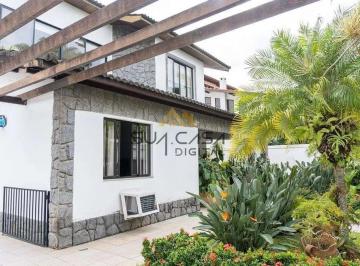 Casa · 559m² · 5 Quartos · 6 Vagas · Casa com 5 suítes à venda no condomínio Rio Mar, na Barra da Tijuca