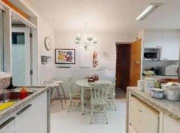Apartamento · 153m² · 3 Quartos · 3 Vagas · 
                                Leblon | Apartamento 3 quartos, sendo 1 suite
                     