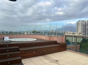 Apartamento · 230m² · 3 Quartos · 3 Vagas · 
                                Barra da Tijuca | Cobertura 3 quartos, sendo 3 suites
             