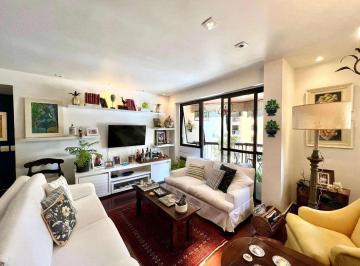 Apartamento · 108m² · 2 Quartos · 2 Vagas · 
                                Apartamento com 2 quartos á venda em condomínio fechado na Barra da