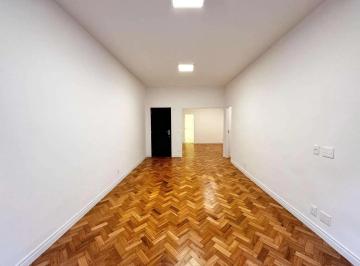Apartamento · 162m² · 4 Quartos · 1 Vaga ·
Copacabana | Apartamento 4 quartos, sendo 1 suite