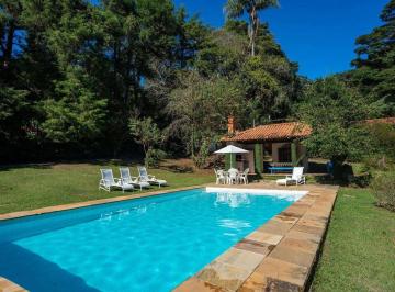 Apartamento · 260m² · 7 Quartos · 10 Vagas ·
Itaipava | Estrada dos Tabões | Sítio