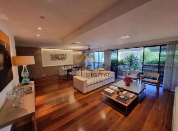Apartamento · 155m² · 3 Quartos · 2 Vagas · Apartamento Reformado à Venda no Jardim Oceânico | 155 m² | 3 Quartos | Próximo à Praia e ao Metrô