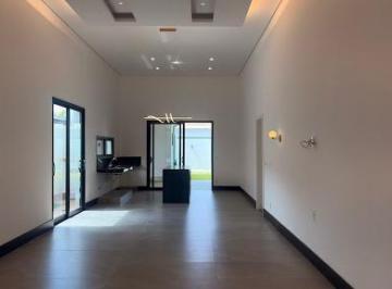 Casa · 200m² · 3 Quartos · 4 Vagas · Casa em , Holambra/SP de 200m² 3 quartos à venda por R$ 1.500.000,00