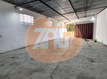 Comercial · 212m² · 3 Vagas · Galpão em Vila Areao, Taubaté/SP de 212m² para locação R$ 2.500,00/mes