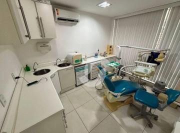 Comercial · 32m² · 1 Vaga · Sala em Icaraí, Niterói/RJ de 32m² à venda por R$ 480.000,00