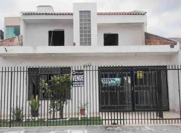 Casa · 150m² · 4 Quartos · 2 Vagas · Sobrado em Sítio Cercado, Curitiba/PR de 150m² 4 quartos à venda por R$ 450.000,00
