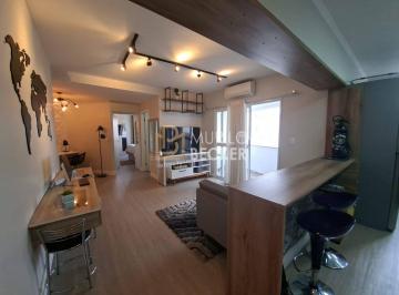 Sala de Estar · Apartamento à venda, 60m2, 1 dormitório, bem localizado, no Jardim Aquarius