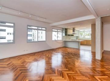 Apartamento · 230m² · 3 Quartos · 2 Vagas · Apartamento com 3 quartos à venda em Higienópolis - SP