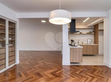 Apartamento · 190m² · 3 Quartos · 1 Vaga · Apartamento com 3 quartos à venda em Higienópolis - SP
