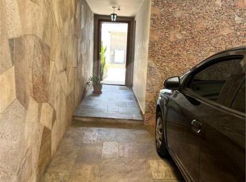 Casa · 180m² · 3 Quartos · 3 Vagas · Sobrado com 3 quartos à venda em Vila Santo Estéfano - SP