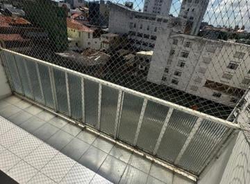 Apartamento Venda de 3 quartos · APT 3/4 amplos .Nazaré.142 M2. Suíte.Varandao.Excelente!Locakização Privilegiada.