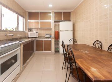 ff11a0b5-03dc-4369-ac45-4cdb28bf6e9f · Casa para venda em Lapa com 3 quartos, sendo 2 suítes, 160m²