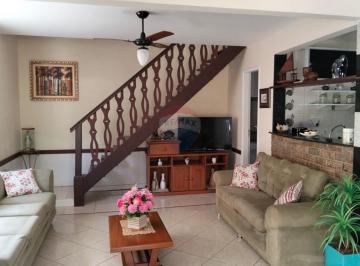 Casa · 106m² · 2 Quartos · 3 Vagas · Casa Duplex a venda no Pontal do Peró com 2 quartos , 206m2 - R$ 520 MIL