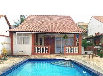 Casa · 151m² · 4 Quartos · Casa em condomínio, 4 quartos, 2 suítes, com 151 m2 em Iguaba Grande/RJ, por R$410.000.
