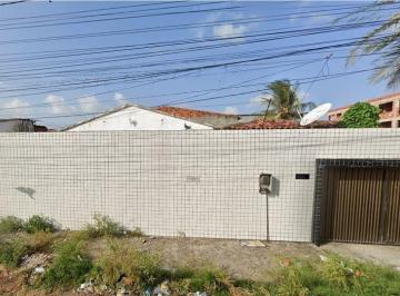Casa · 180m² · 3 Quartos · 10 Vagas · Oportunidade Única: Imóvel de 180m² no Montese por R$ 400.000,00.