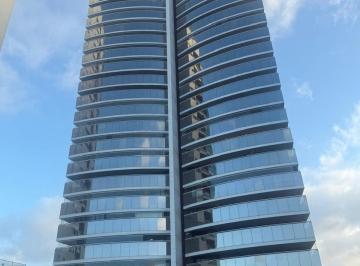 Apartamento · 220m² · 3 Quartos · 3 Vagas · Viver na Beira-Mar: Espaço, Sofisticação e 3 Vagas de Garagem.