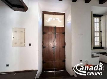 Casa · 1508m² · 2 Quartos · 4 Vagas · Casarao Comercial No Centro Historico Santana de Parnaiba (fachada Tombada)!