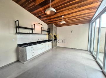 Casa de 3 quartos, Sorocaba · Sobrado em Condomínio Clube na Zona Leste | 150m² | 3 Dorms (1 Suíte) e Planejados