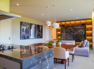 Apartamento de 3 quartos, Curitiba · Apartamento novo mobiliado e decorado 3 suítes!