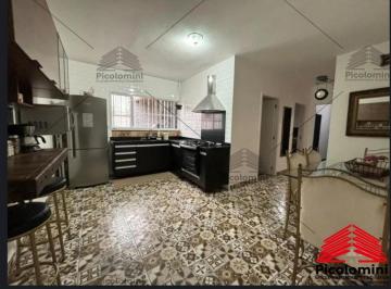 Foto 01 · Casa Térrea à venda Imirim, 2 quartos, 1 suíte, sala ampla, cozinha planejada, 2 banheiros, 3 vagas 