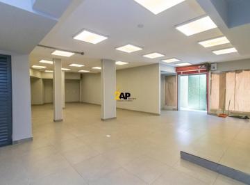 Foto 01 · Ponto Comercial para Locação na Vila Romana, São Paulo-SP: 200 m², 3 Banheiros e 5 Vagas de Garagem!