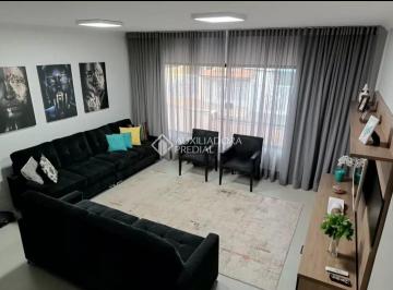 Casa · 238m² · 4 Quartos · 6 Vagas · Sobrado à venda, 4 quartos, 1 suíte, 6 vagas, Nova Petropolis-Sbc