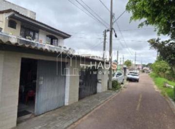 Casa · 250m² · 3 Quartos · Casa em Cajuru  -  Curitiba