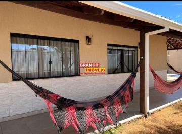 Casa · 230m² · 3 Quartos · 2 Vagas · Casa de Condomínio 3 quartos para Venda Guara Park ( MOBILIADA)