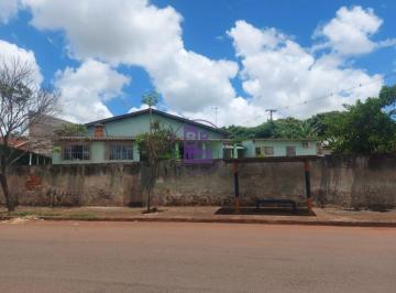 Casa · 130m² · 3 Quartos · 1 Vaga · Casa com excelente potencial comercial e de investimento