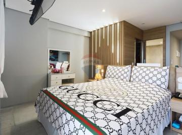 Apartamento · 40m² · 1 Quarto · 1 Vaga · Flat de 40m de Altíssimo padrão com porteira fechada e enxoval de luxo.