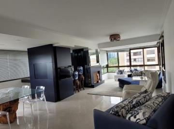 Living · Apartamento para Venda - 143.55m², 3 dormitórios, sendo 1 suites, 3 vagas - Três