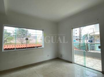 Casa · 122m² · 2 Quartos · 2 Vagas · Sobrado para Aluguel em Vila Curuçá, Santo André.